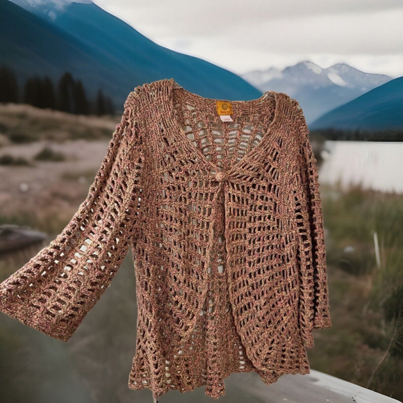 Large Ruby Rd. Pretty Multiple Colored Crocheted Flared Out Shell 3/4 Sleeves - Picture 7 of 8